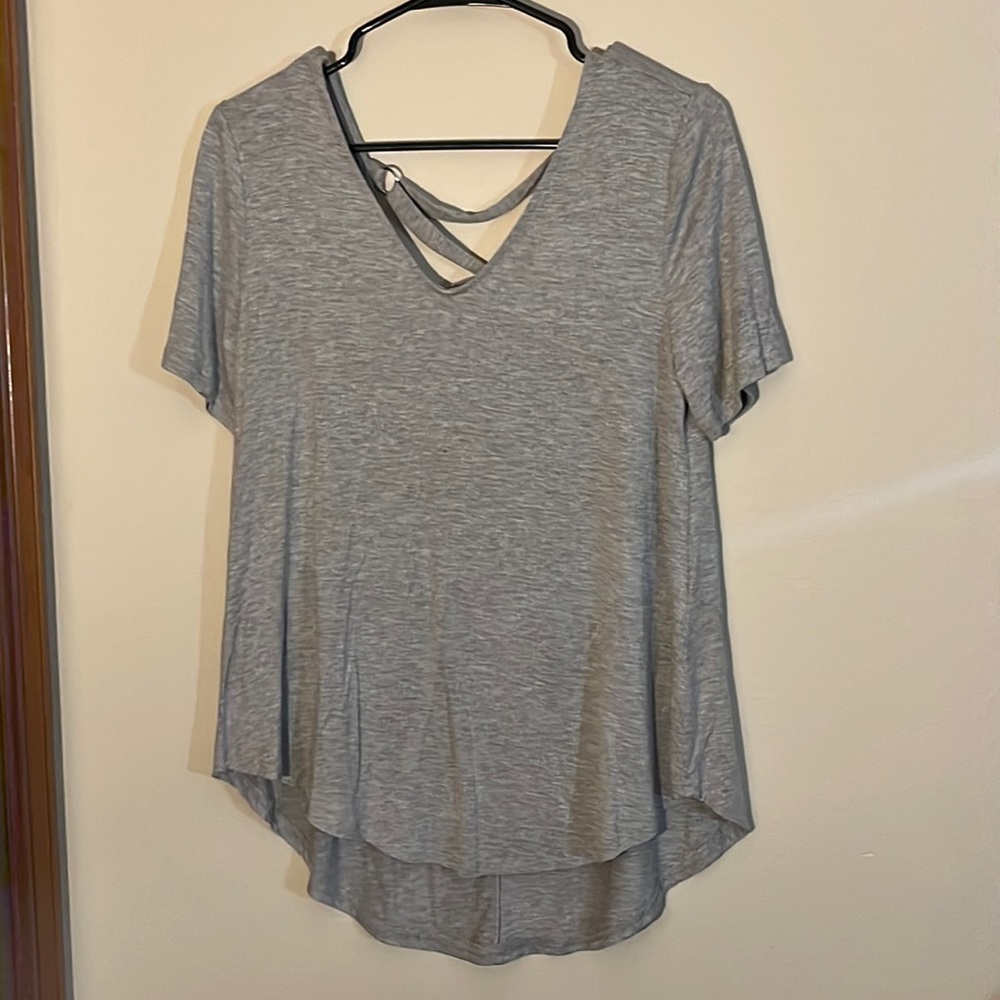 Grey top